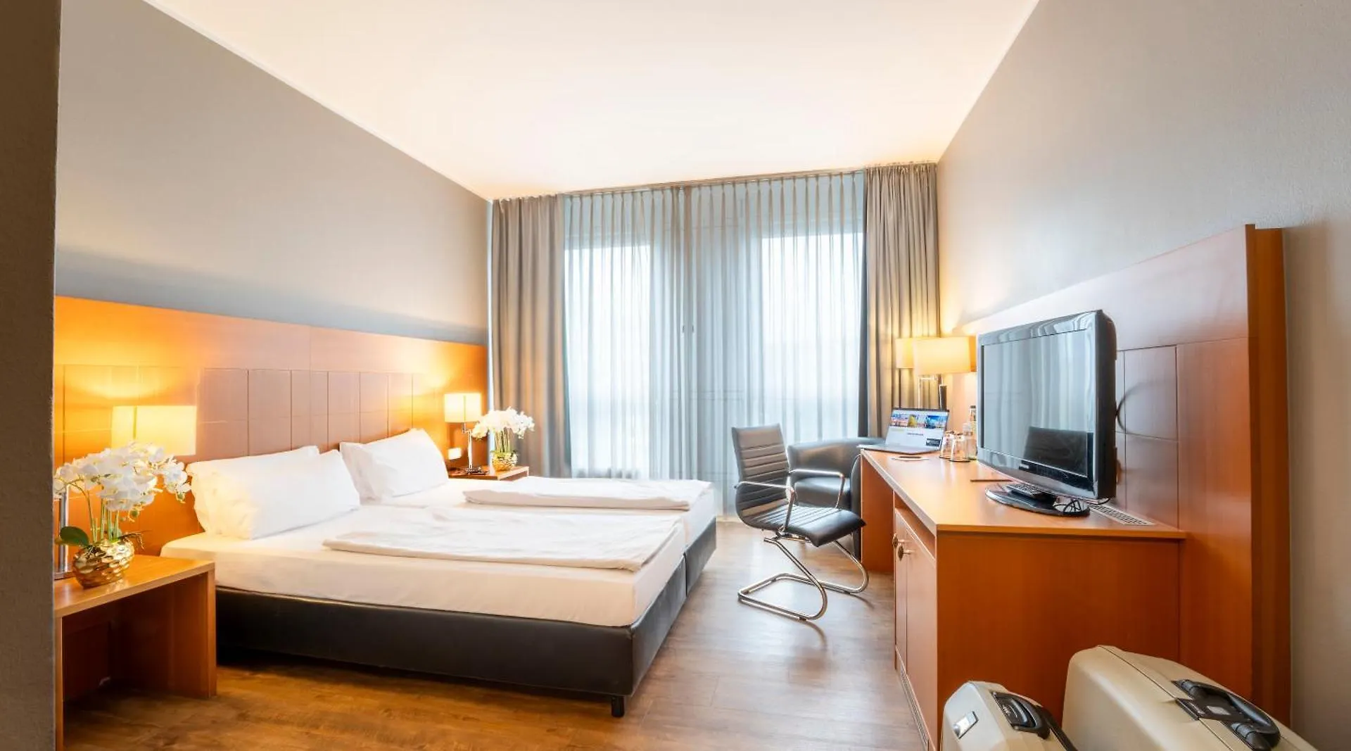 Plaza Premium Koeln Ξενοδοχείο