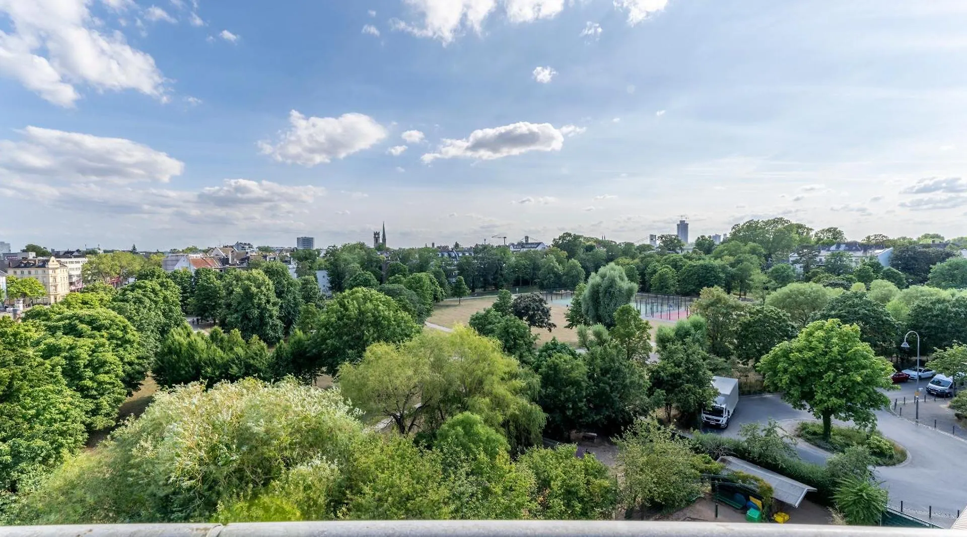 Plaza Premium Koeln Ξενοδοχείο  Κολωνία