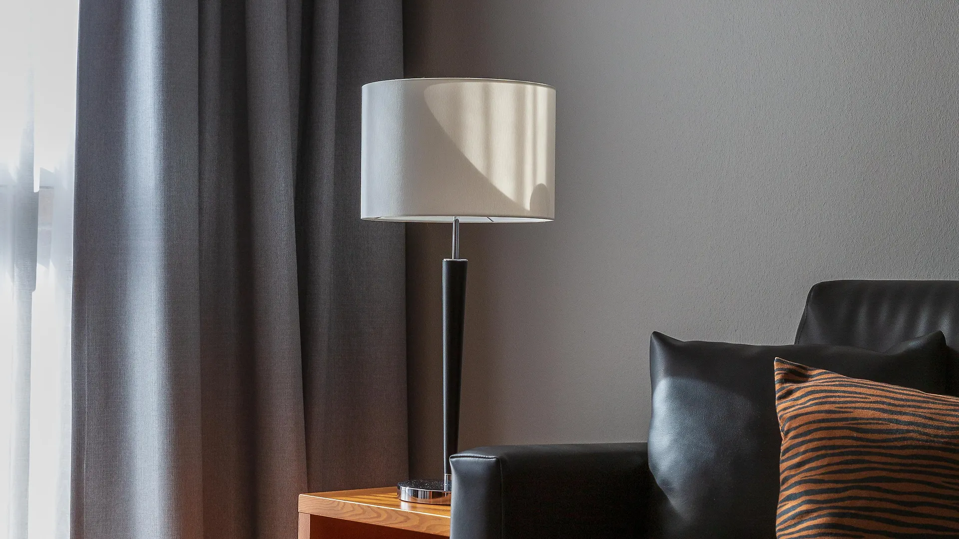 Plaza Premium Koeln Hotel