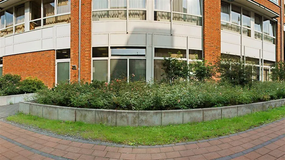 Plaza Premium Koeln Hotel