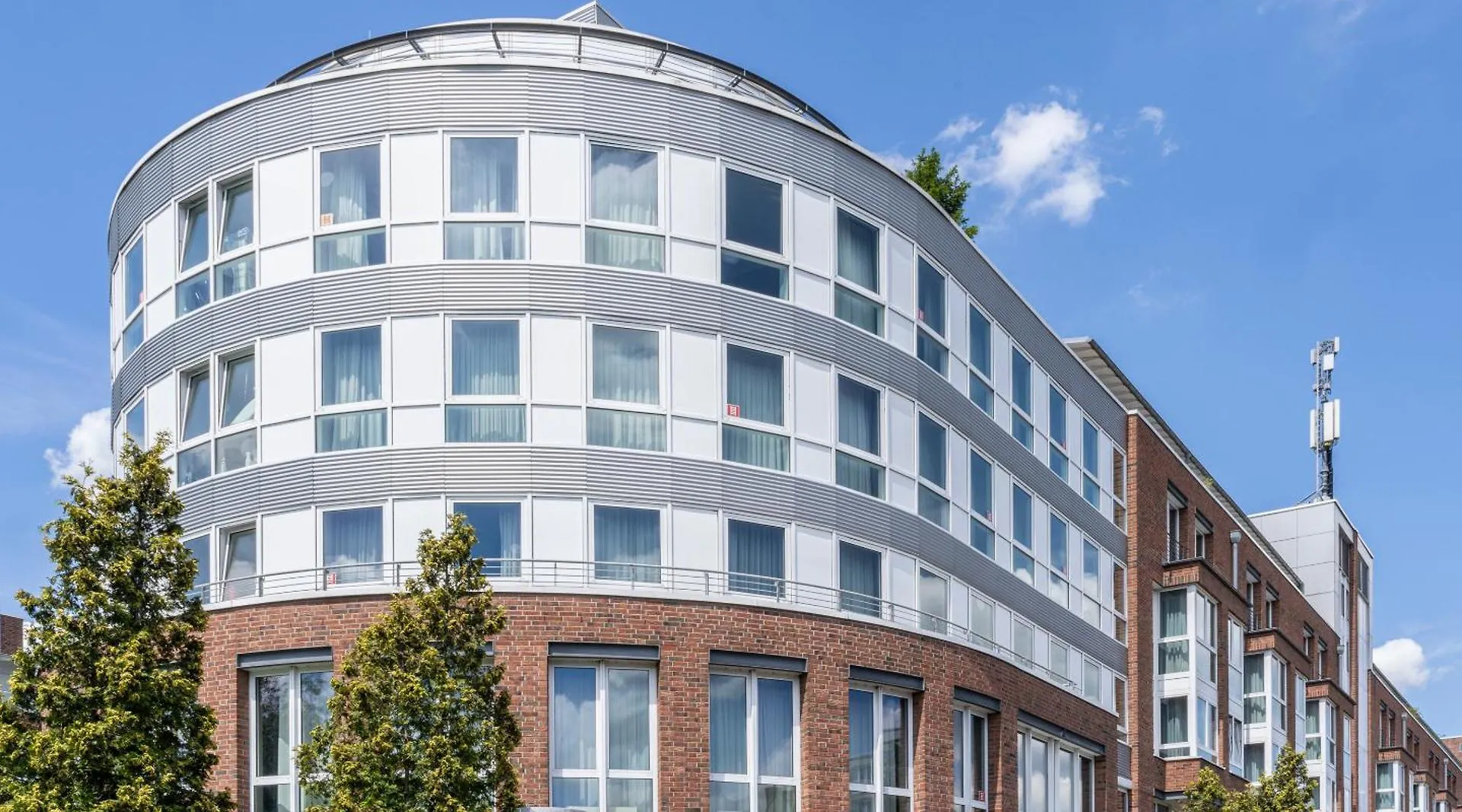 Plaza Premium Koeln Hotel Cologne