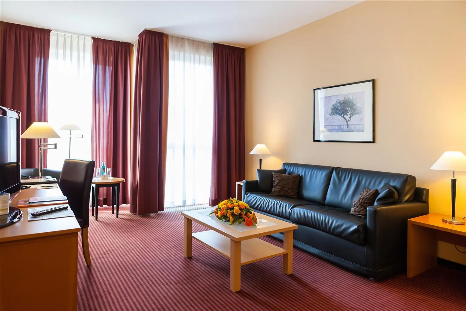 Plaza Premium Koeln Hotel  Cologne