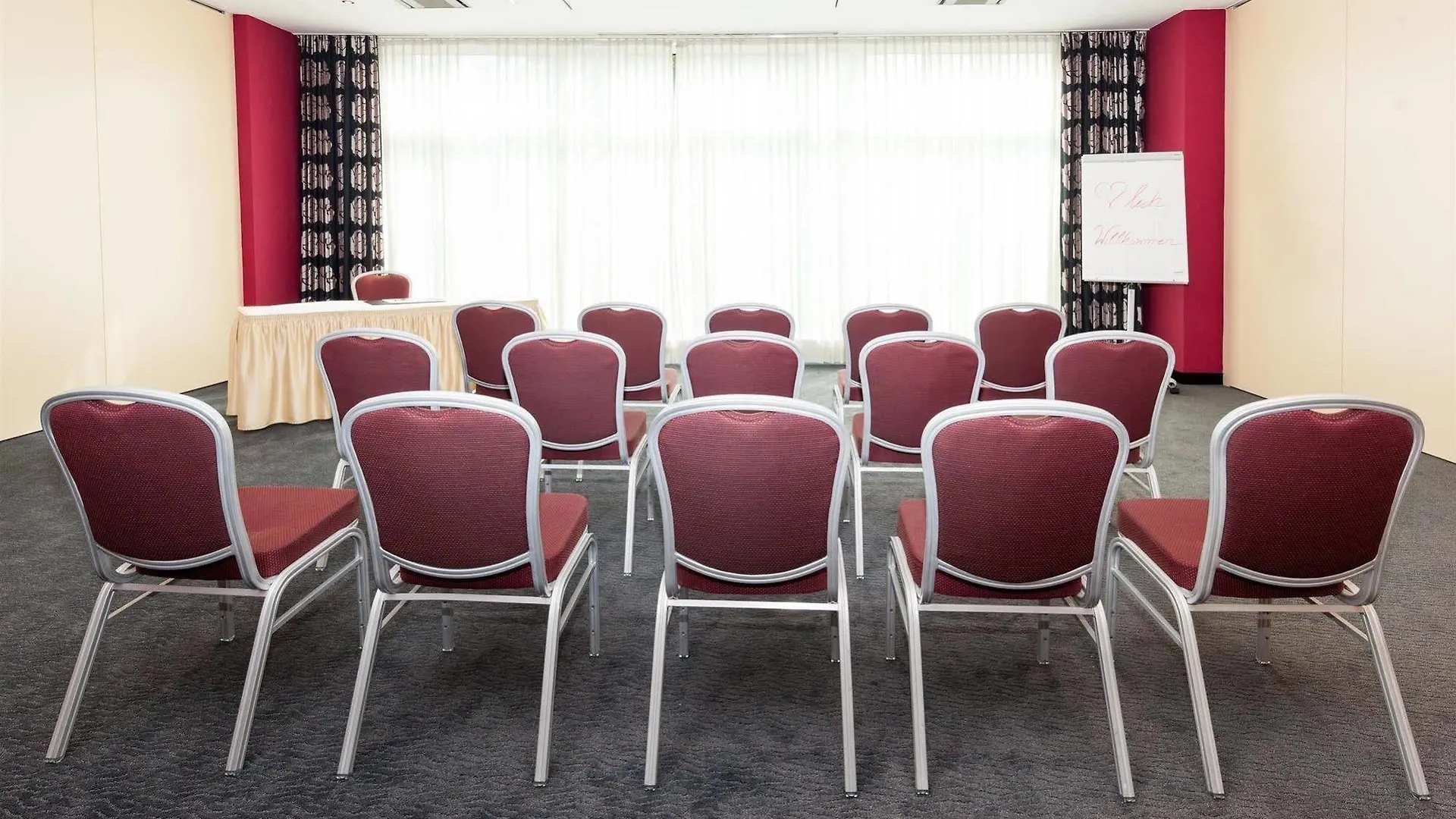 Plaza Premium Koeln Hotel  Cologne
