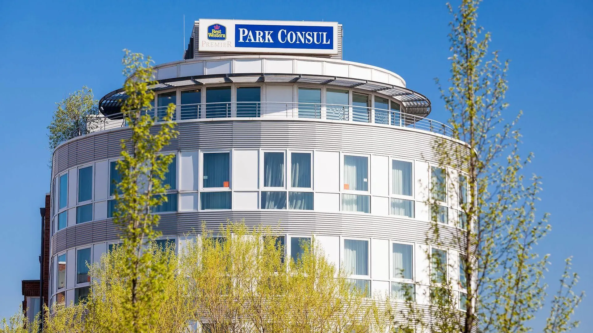 Plaza Premium Koeln Hotel
